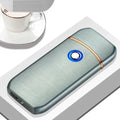 Isqueiro Eletrônico Touch USB Anti-Vento: compacto, elegante e recarregável. Com design moderno, é resistente ao vento, ideal para todas as situações. Prático e durável, possui indicativo de carga LED