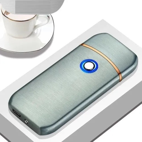 Isqueiro Eletrônico Touch USB Anti-Vento: compacto, elegante e recarregável. Com design moderno, é resistente ao vento, ideal para todas as situações. Prático e durável, possui indicativo de carga LED