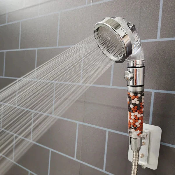 Imagem mostrando o produto Chuveiro de Alta Pressão com Filtragem Iônica - Super Shower do Coisa de Outro Mundo 