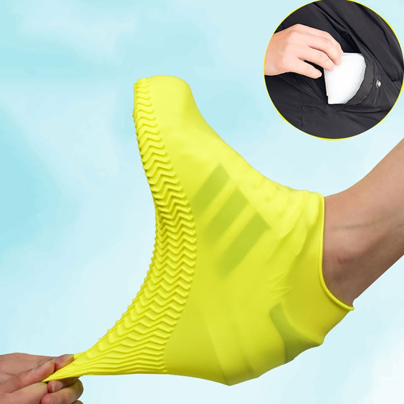 Imagem mostrando o produto Capa de Calçados Impermeável De Silicone Protetor De Chuva Elástico do Coisa de Outro Mundo 