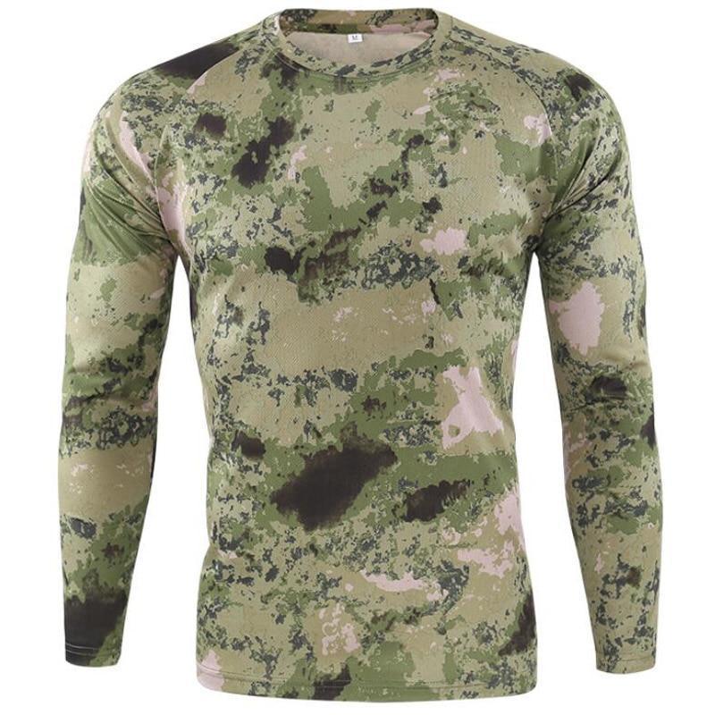 T-shirt Manga Longa Camuflada - Coisa de Outro Mundo